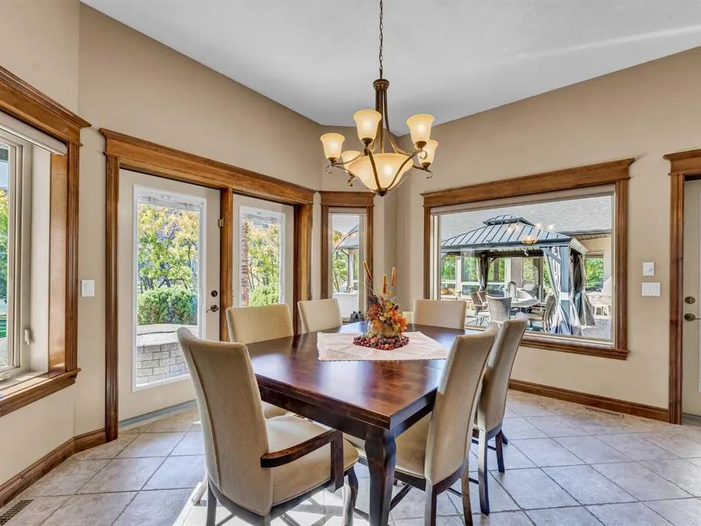 29 Sunvalley Court SW