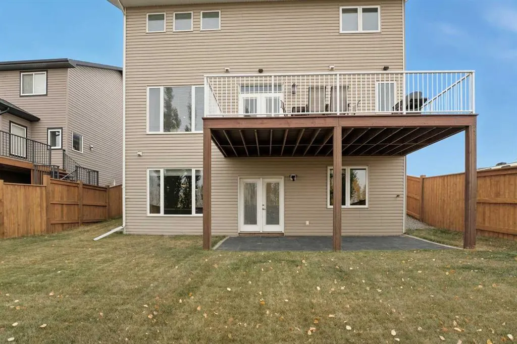 116 Paramount Crescent