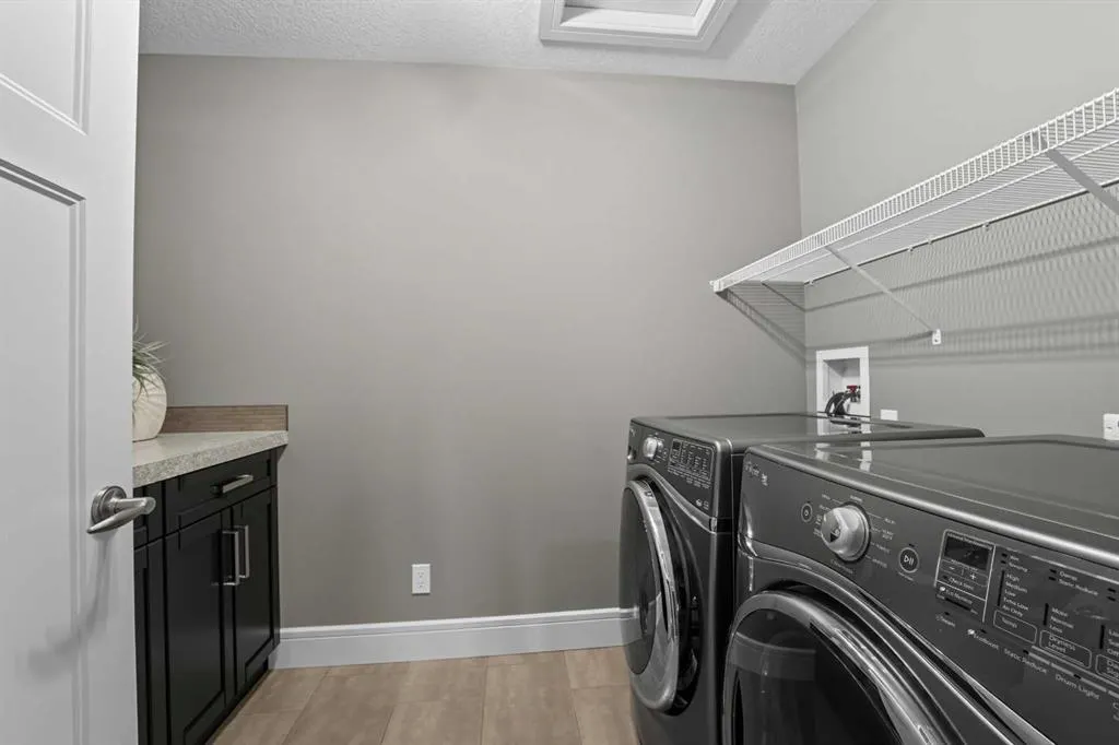 116 Paramount Crescent