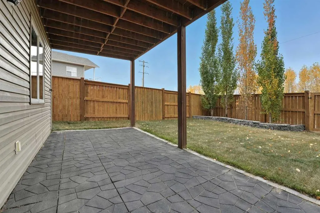 116 Paramount Crescent