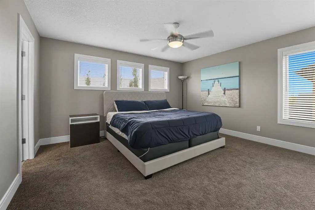 116 Paramount Crescent