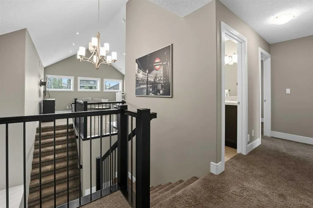 116 Paramount Crescent