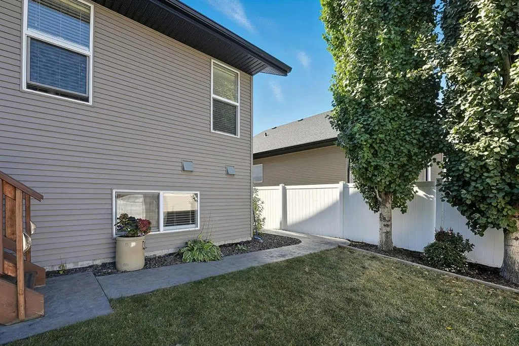 8 Van Dorp Street