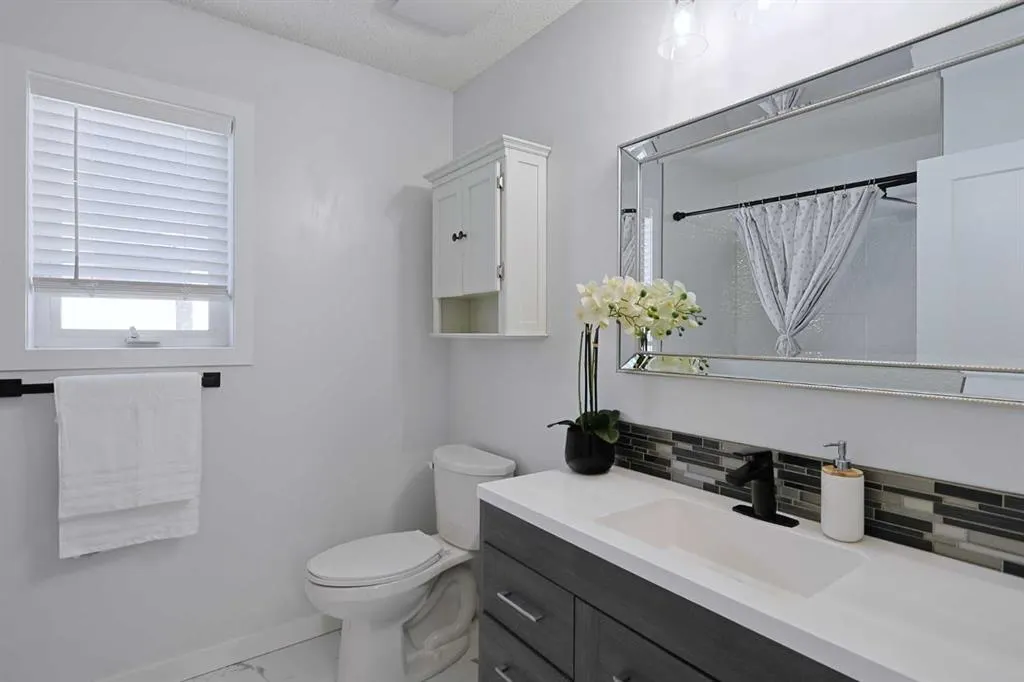161 Hamptons Gardens NW