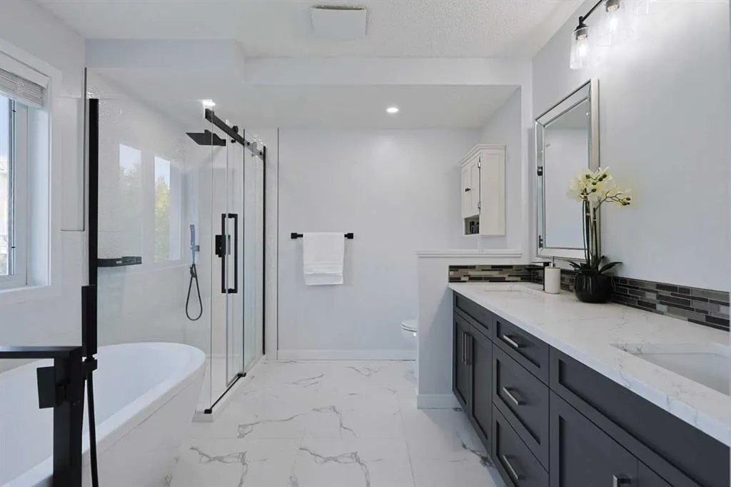 161 Hamptons Gardens NW