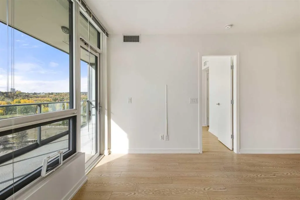 128 2 Street SW, #1205