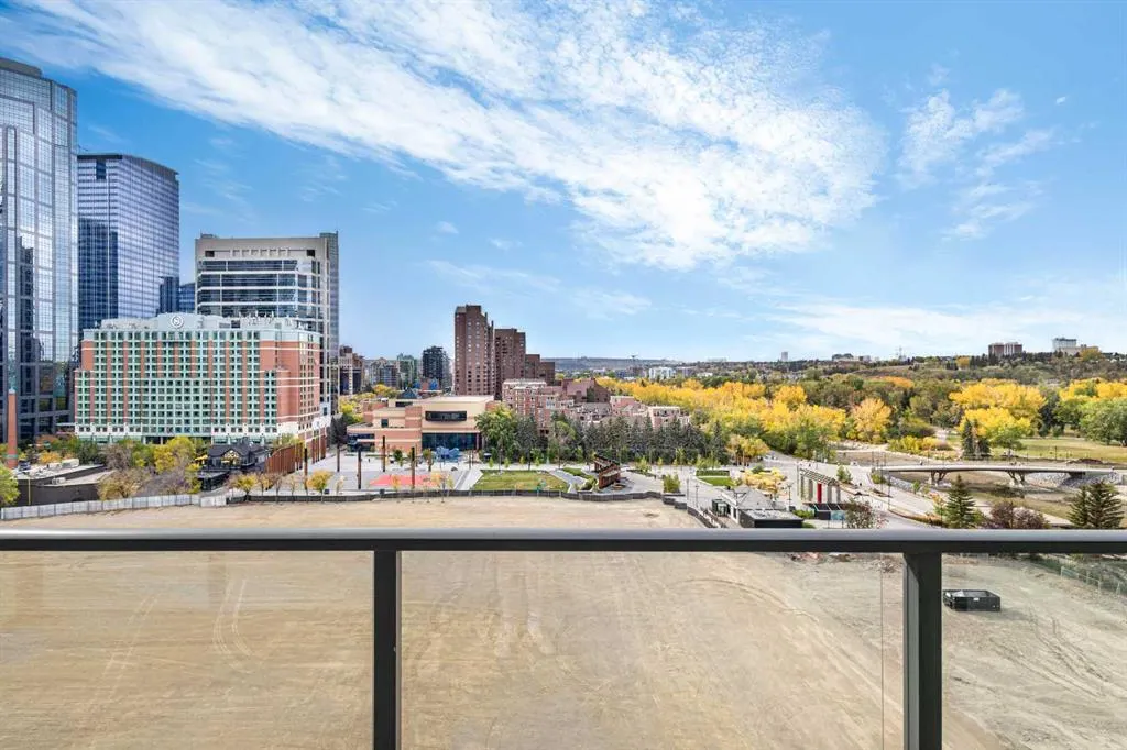128 2 Street SW, #1205