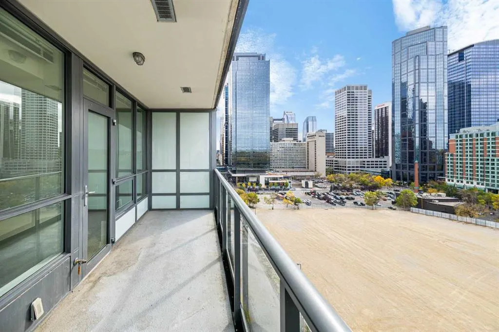 128 2 Street SW, #1205