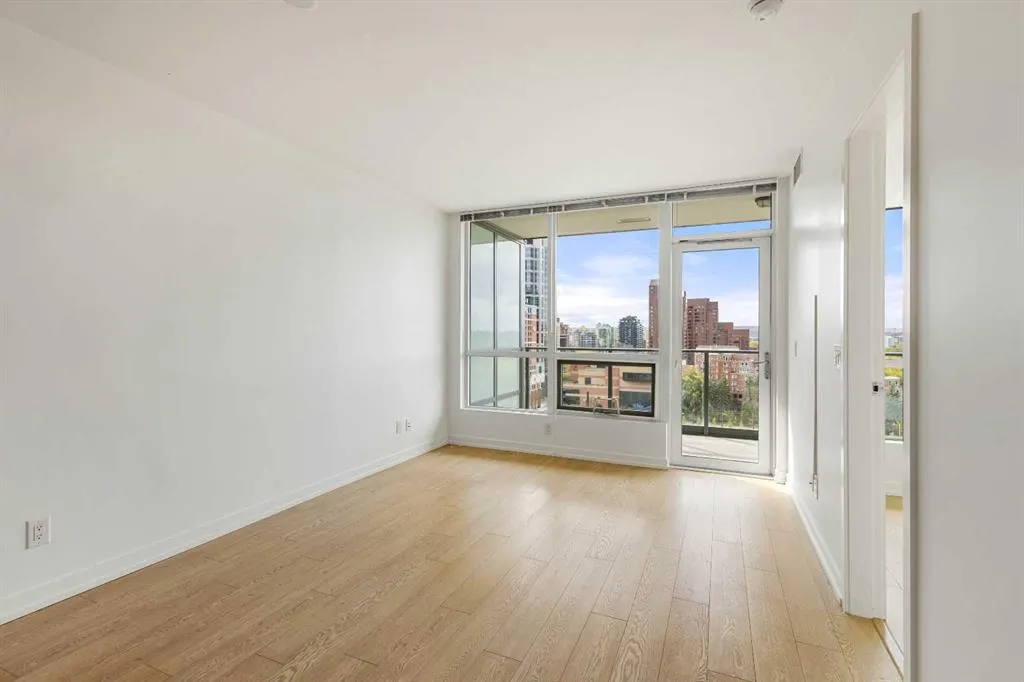 128 2 Street SW, #1205