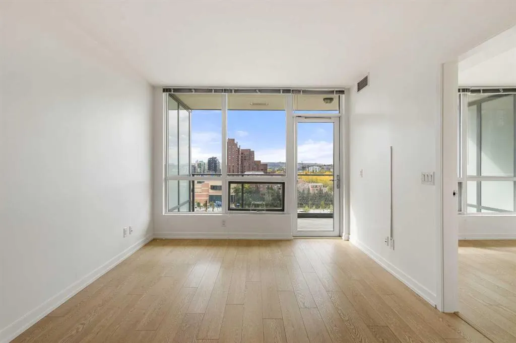 128 2 Street SW, #1205