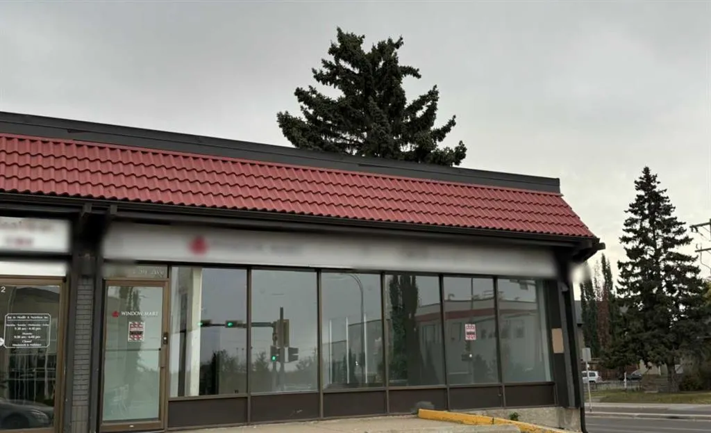 5511 50 Avenue, #1