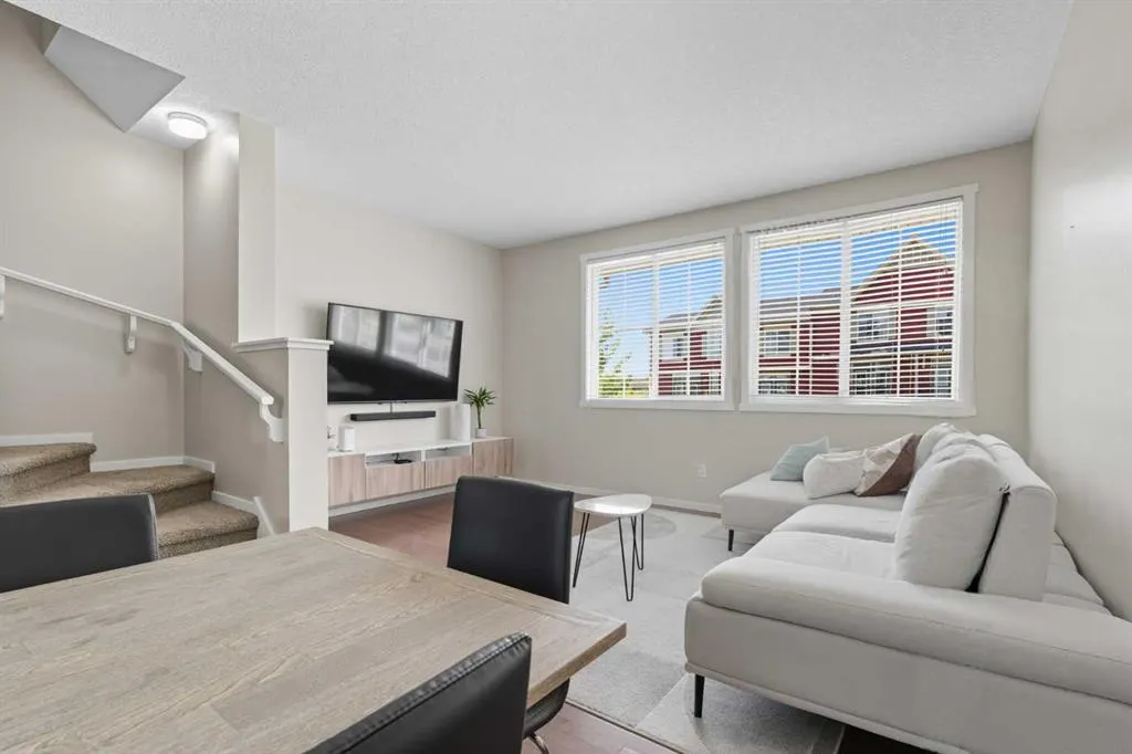 164 Evansview Gardens NW