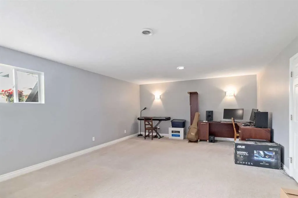 166 Erindale Road