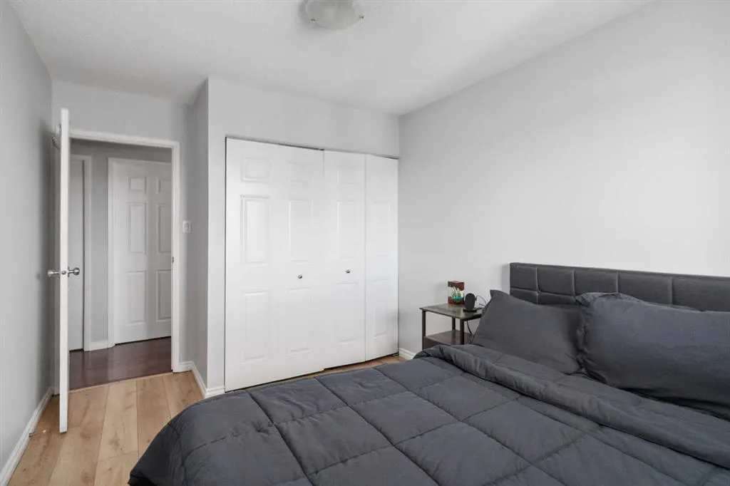 166 Erindale Road