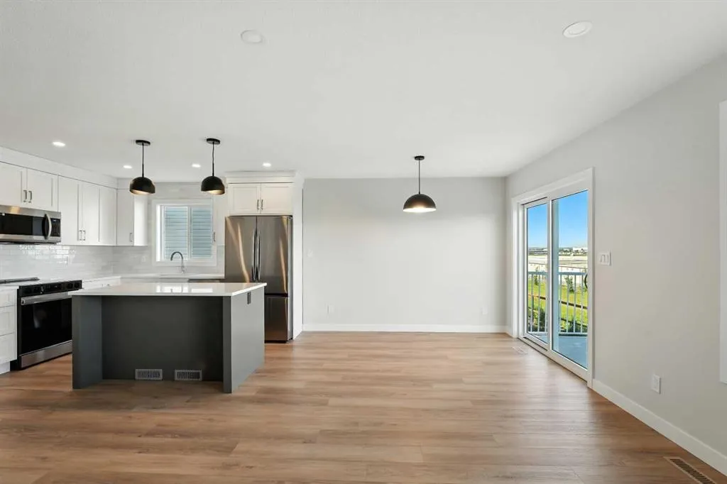 54 Vista Close