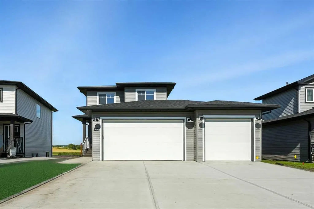 54 Vista Close
