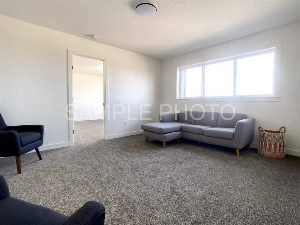 10504 148 AVE