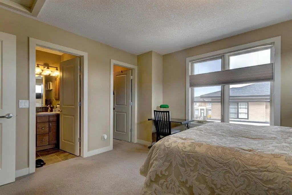 315 Aspen Hills Villas SW