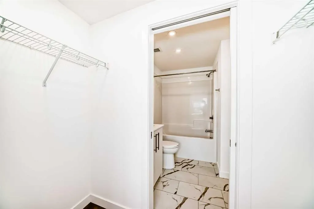 6 Merganser Drive W, #1116