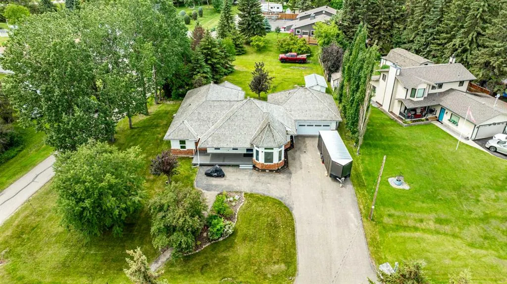 2 Grand Avenue