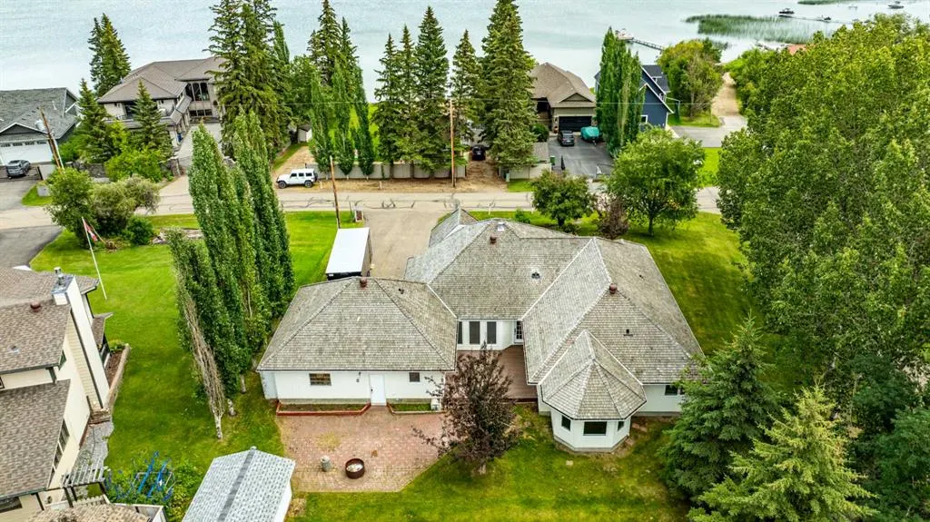2 Grand Avenue