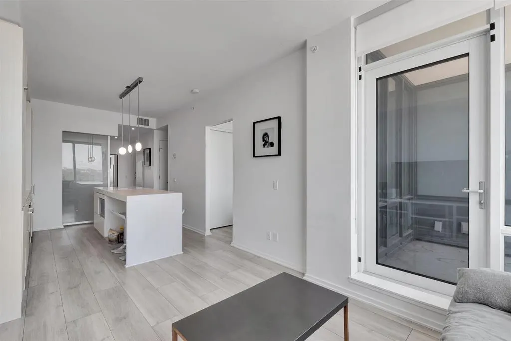 615 6 Avenue SE, #508