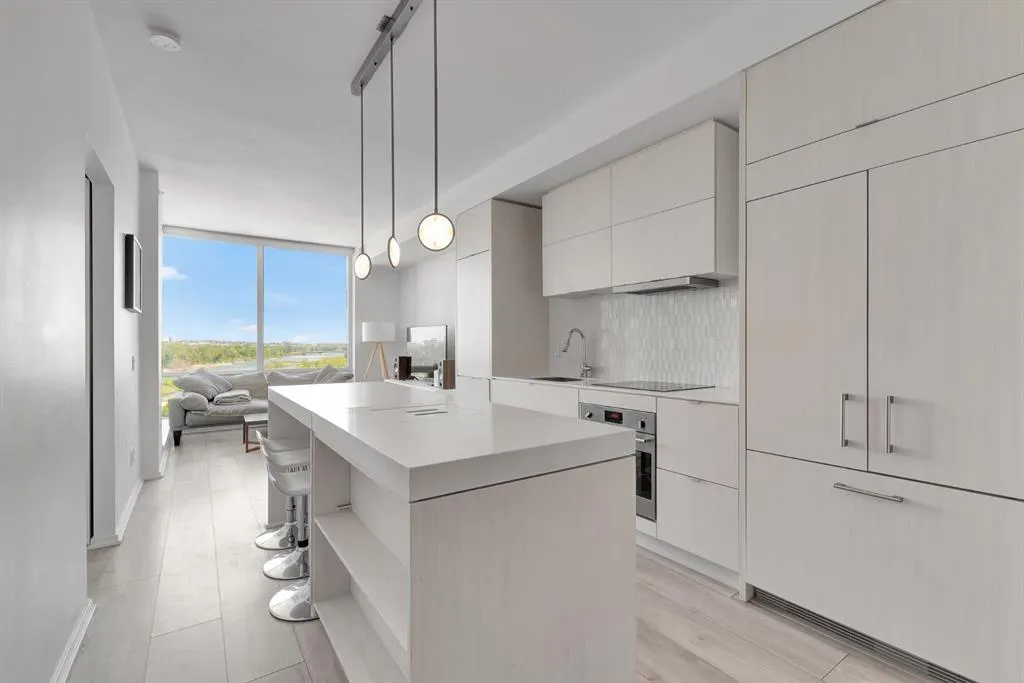 615 6 Avenue SE, #508