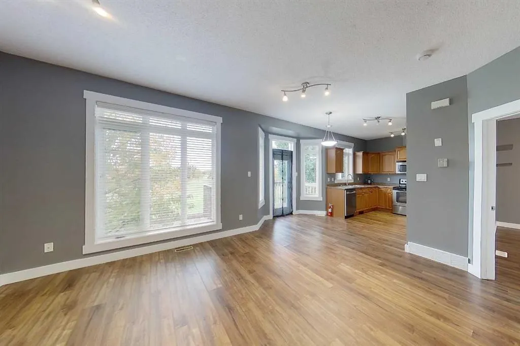 116 6 Avenue NE, #133