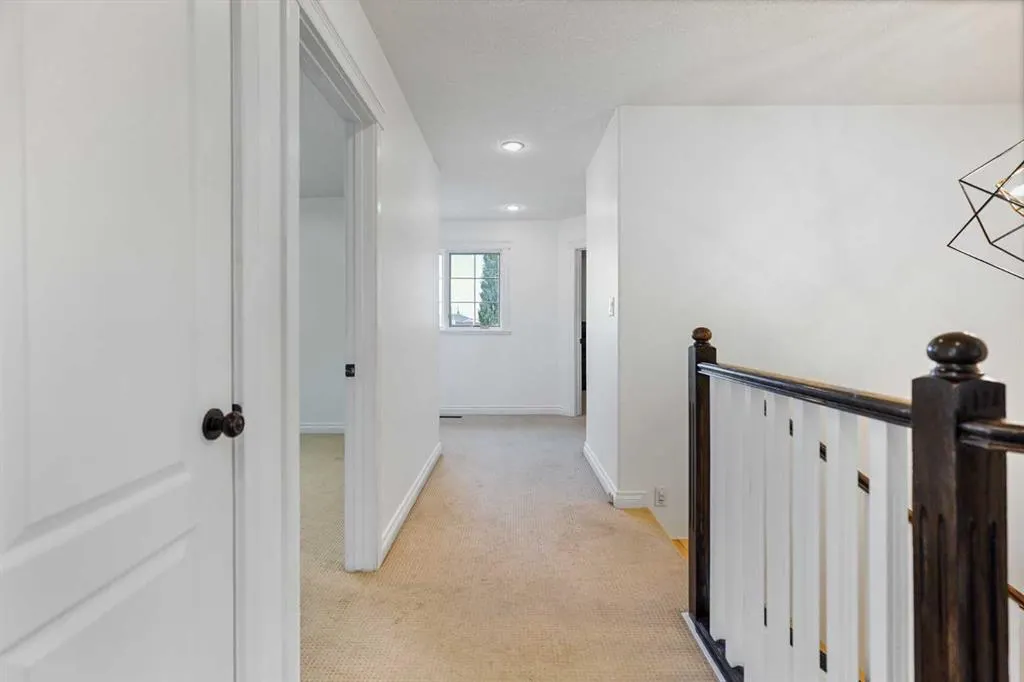 4 Heritage Point W
