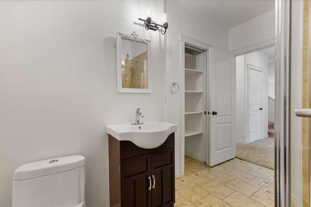 4 Heritage Point W