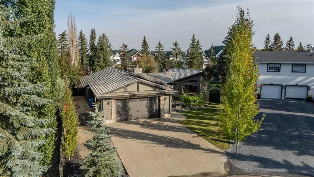 16 Rustic Crescent