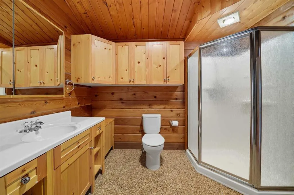 16 Rustic Crescent
