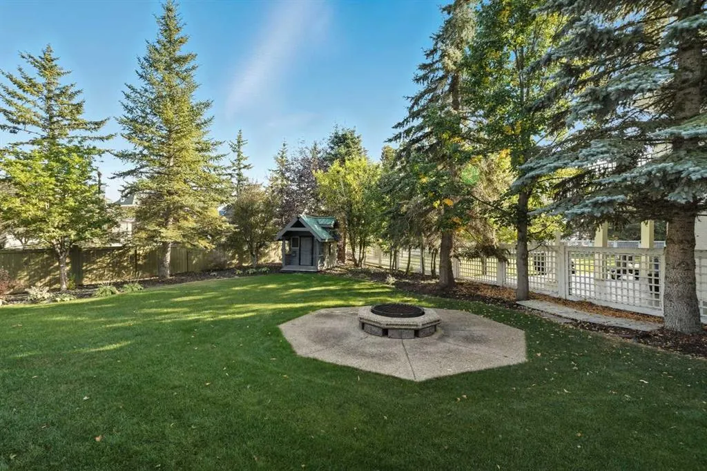 16 Rustic Crescent