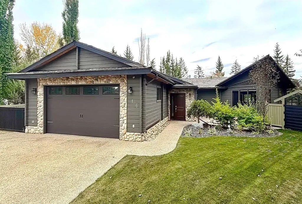 16 Rustic Crescent