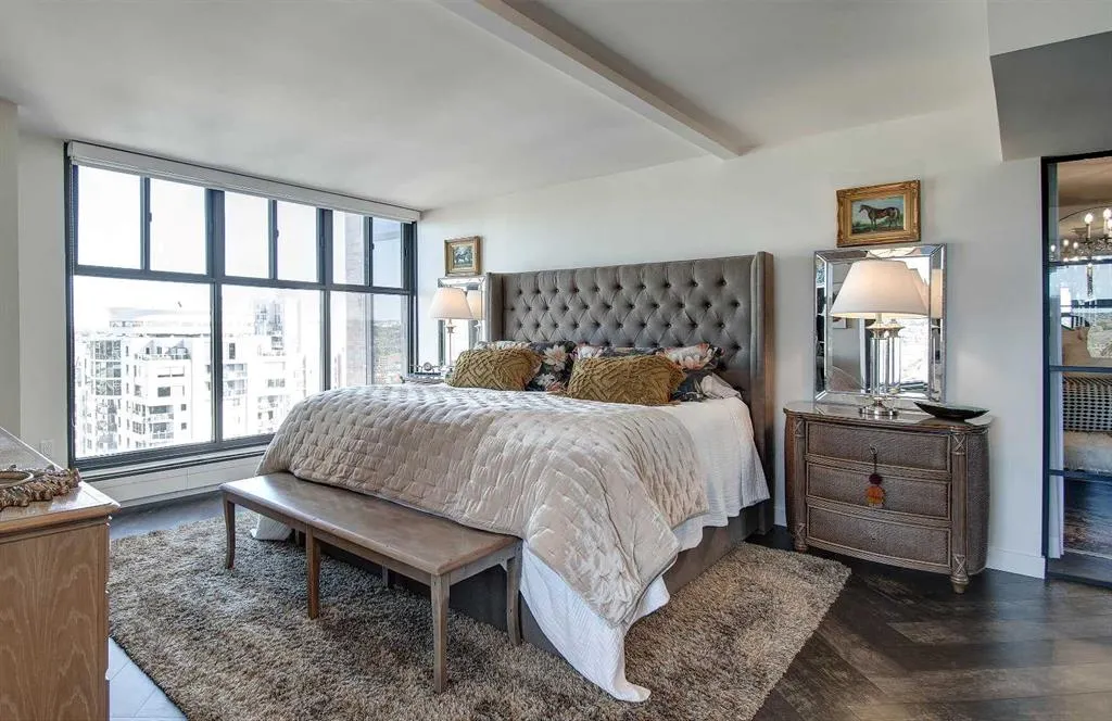 1100 8 Avenue SW, #2403