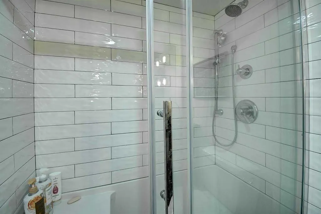 1100 8 Avenue SW, #2403