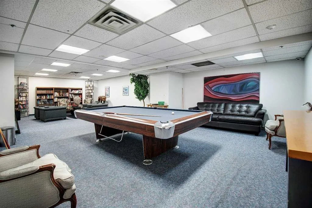 1100 8 Avenue SW, #2403