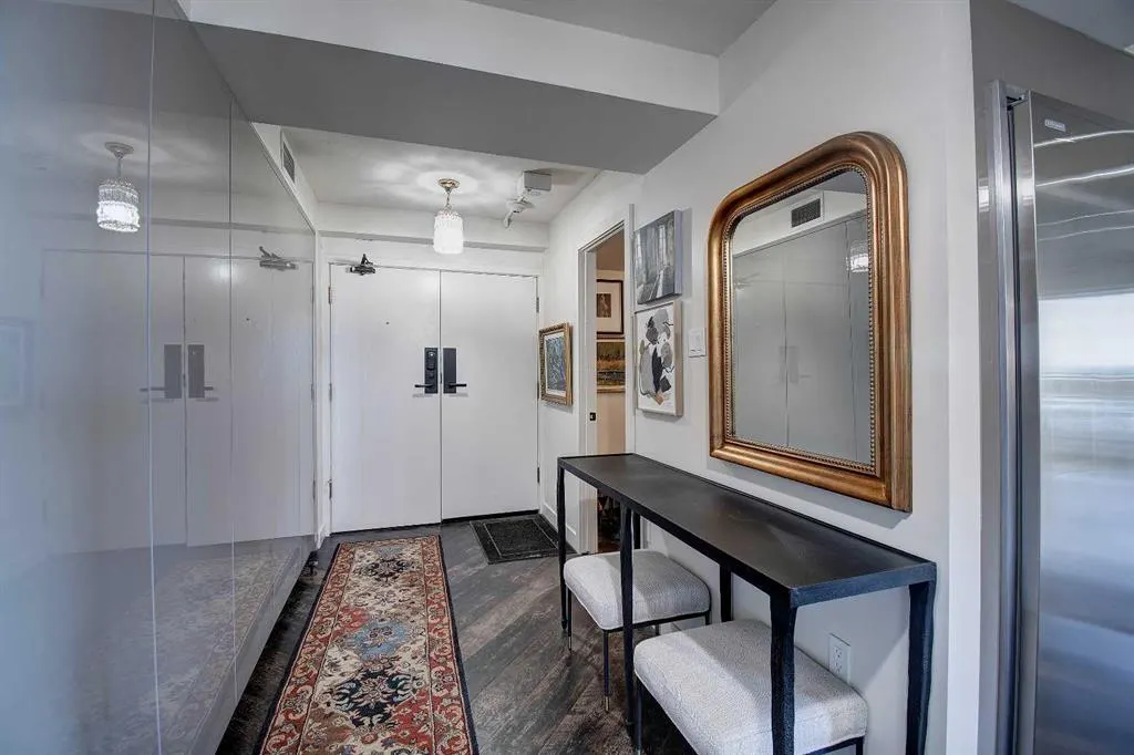 1100 8 Avenue SW, #2403