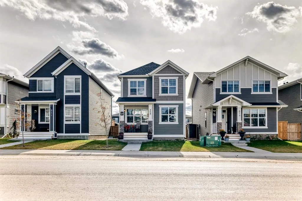 868 WEST LAKEVIEW Drive