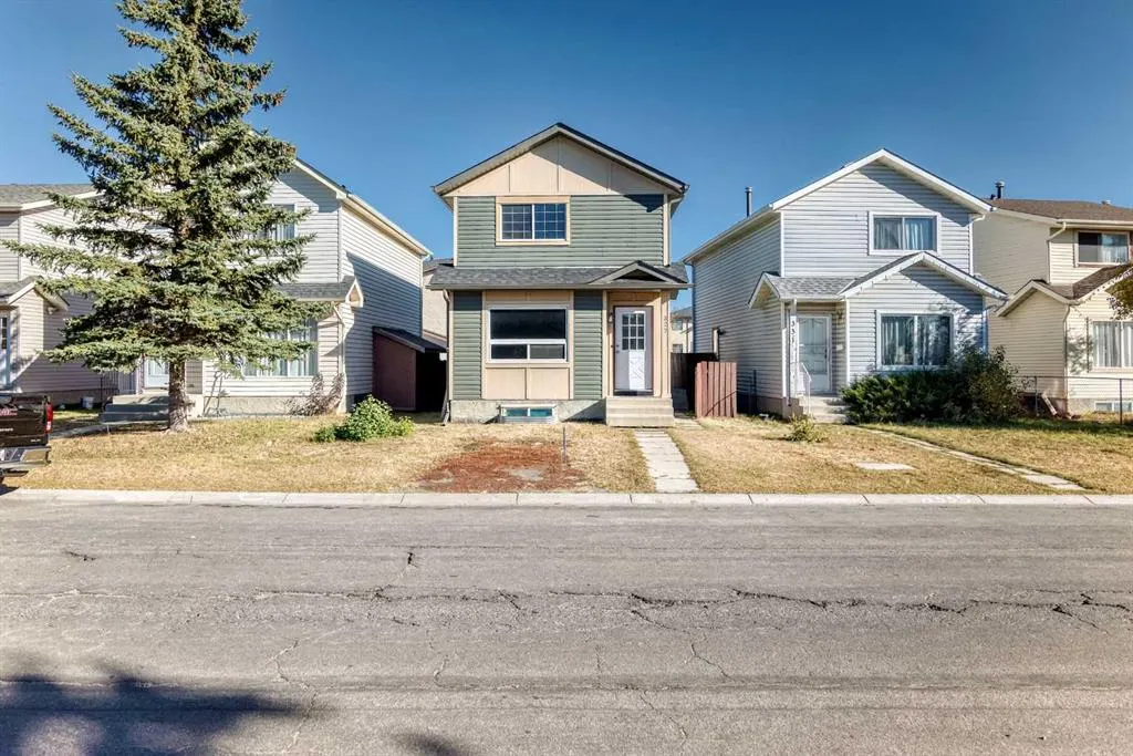 327 Falshire Way NE
