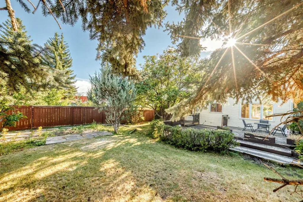 656 Woodbine Boulevard SW