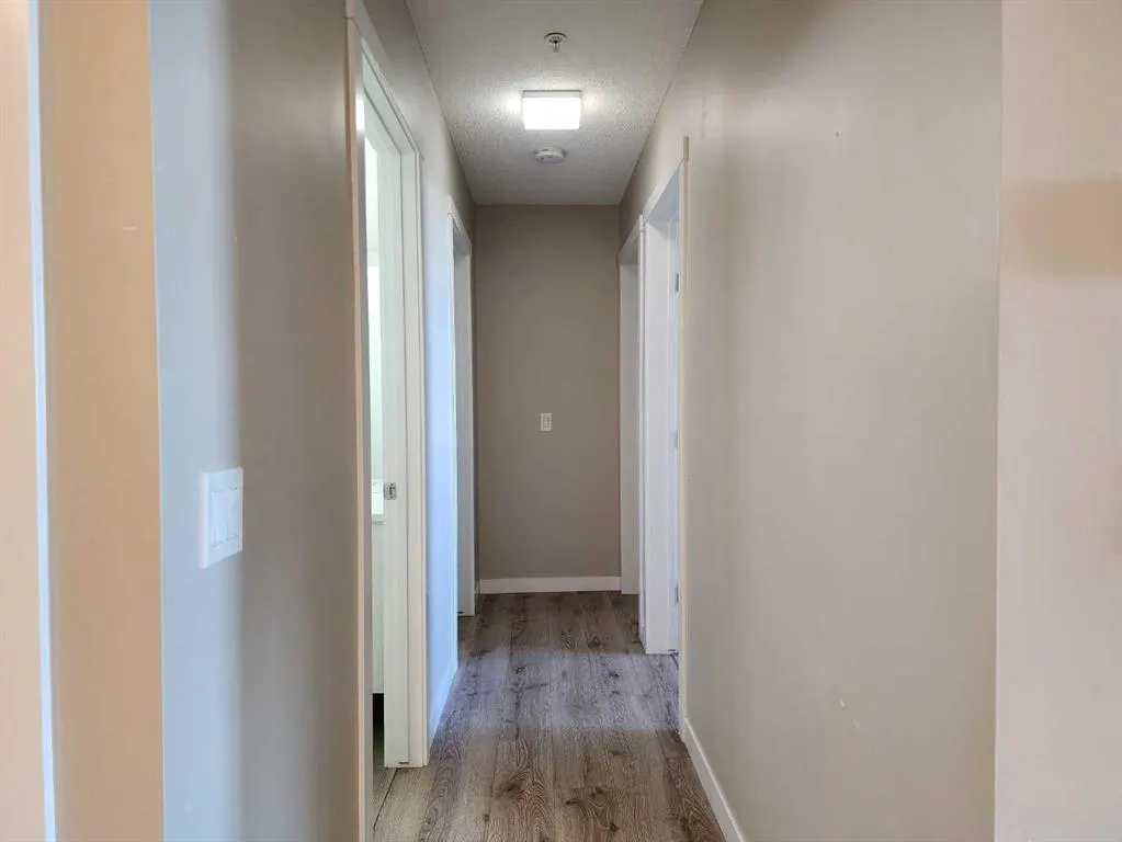 214 Sherwood Square NW, #109