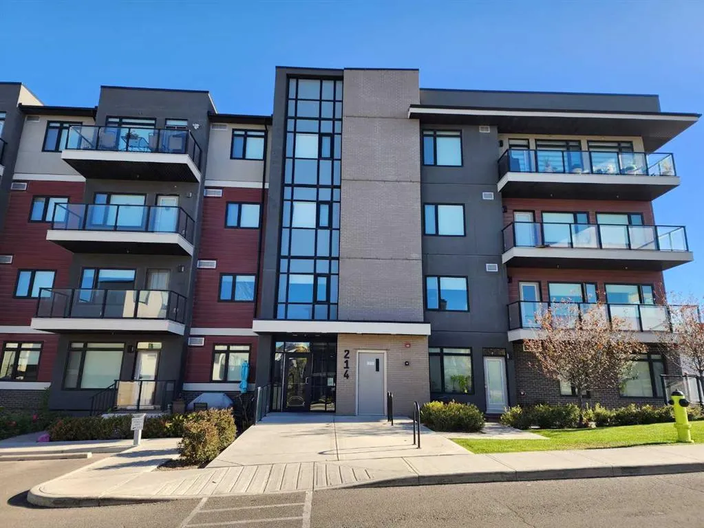 214 Sherwood Square NW, #109