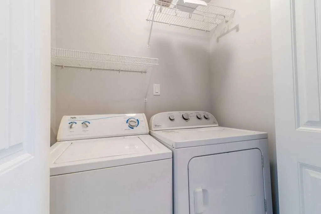81 Willow Road, #106
