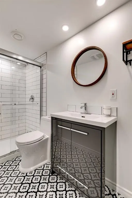 238 Elgin Manor SE