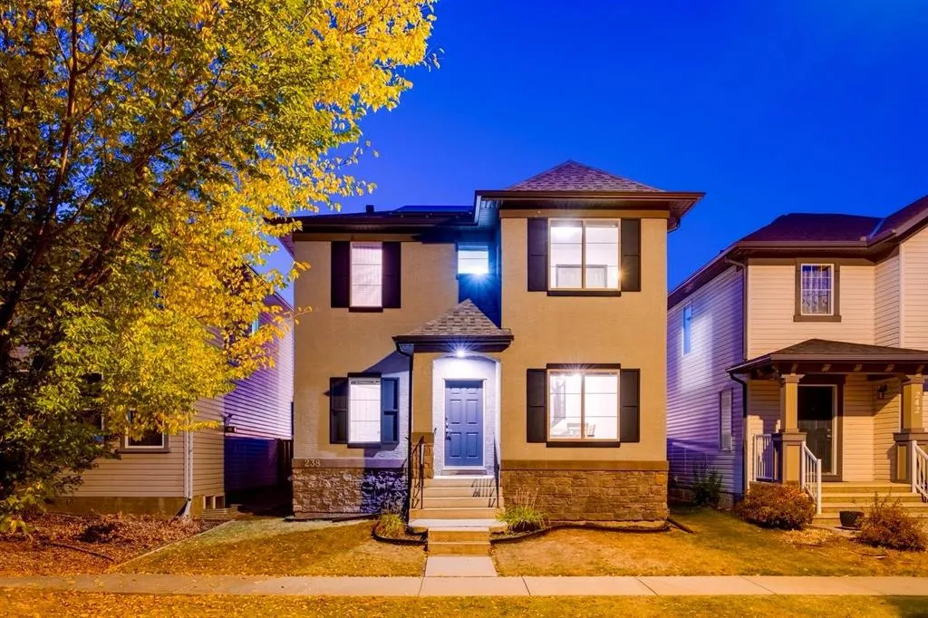 238 Elgin Manor SE