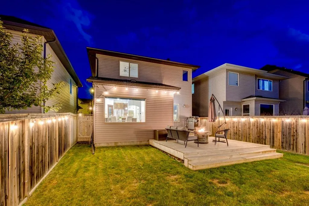 238 Elgin Manor SE