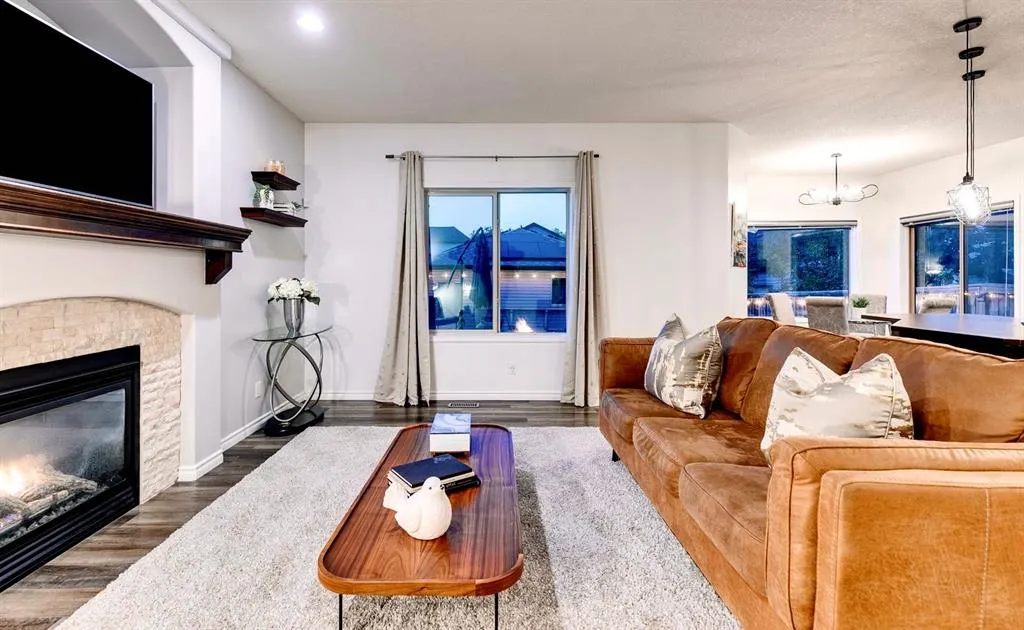 238 Elgin Manor SE