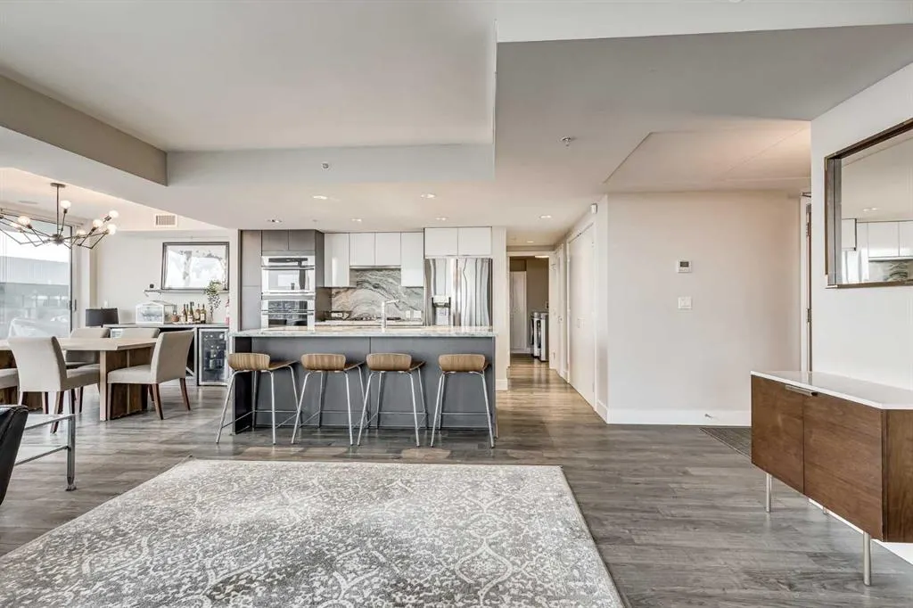 519 Riverfront Avenue SE, #1802