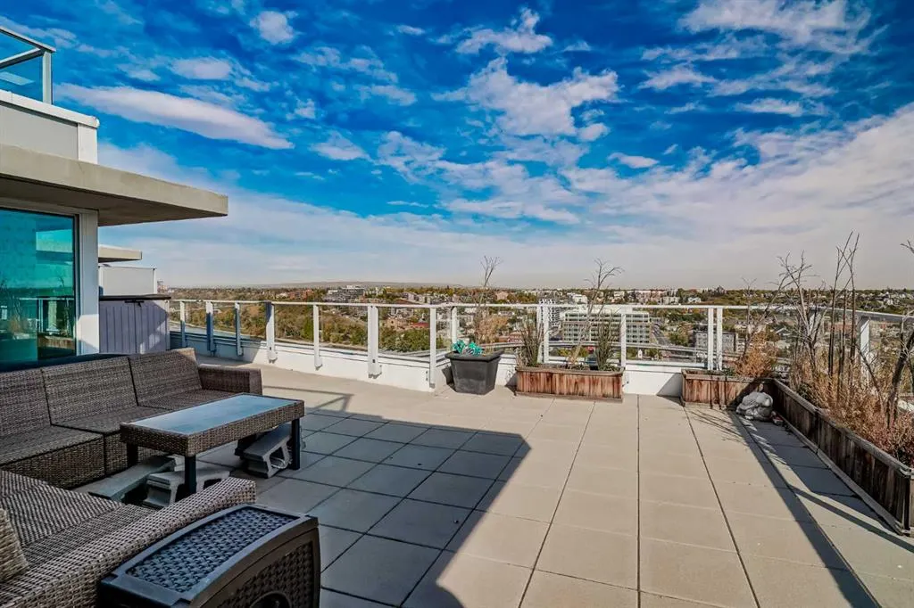519 Riverfront Avenue SE, #1802
